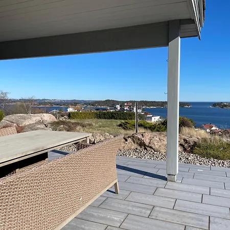Sjoutsikt Og 60-talls Sjarm! Villa *